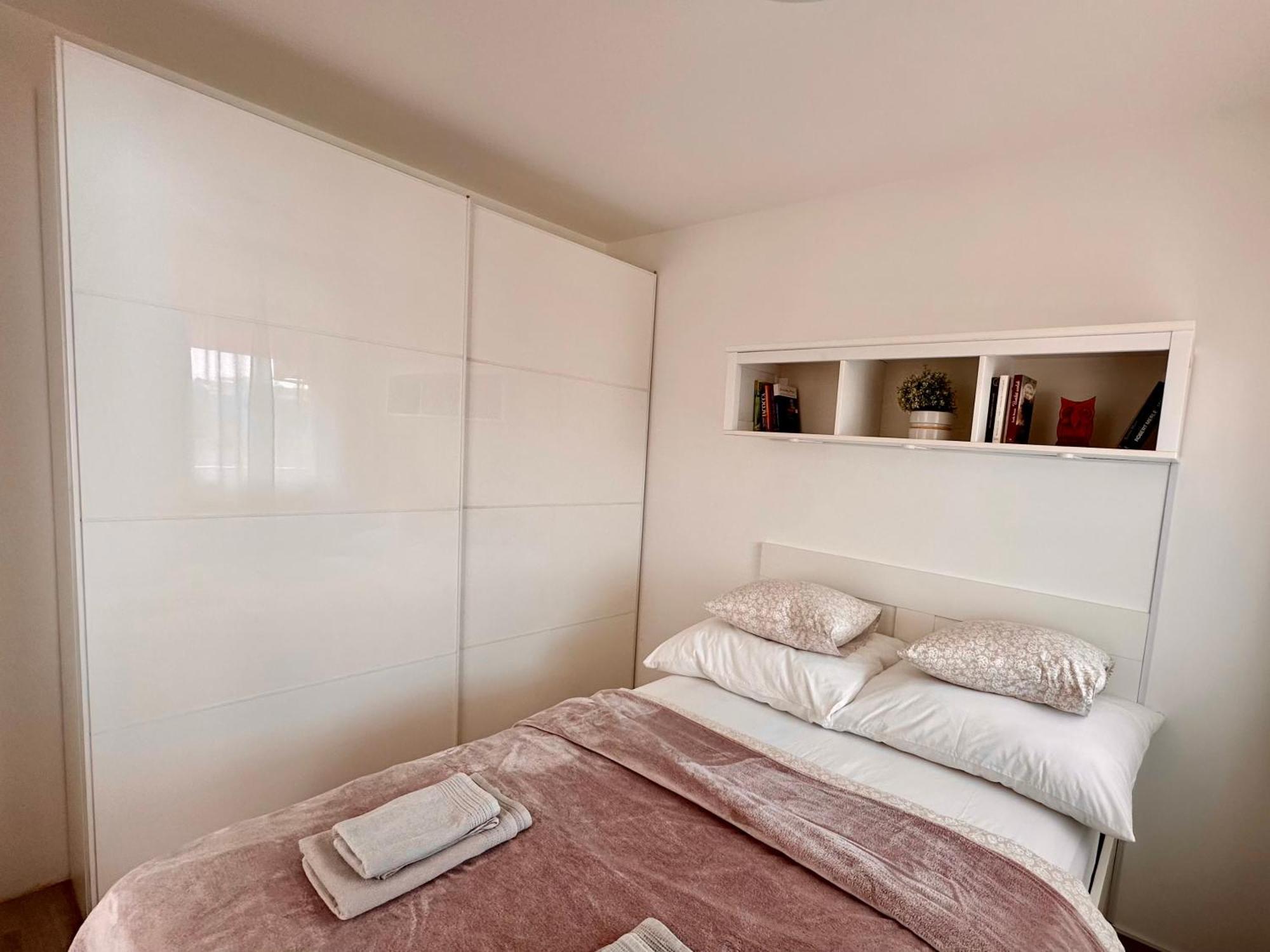 City Break Apartment - Private Garage, Ac, Balcony Budapest Exterior foto